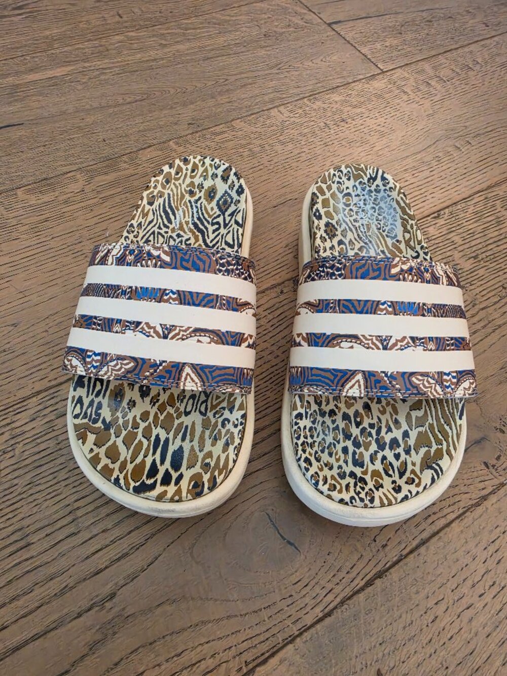 adidas x Farm Rio Adilette Platform Slides Crystal Sand women's 6.5 or 7